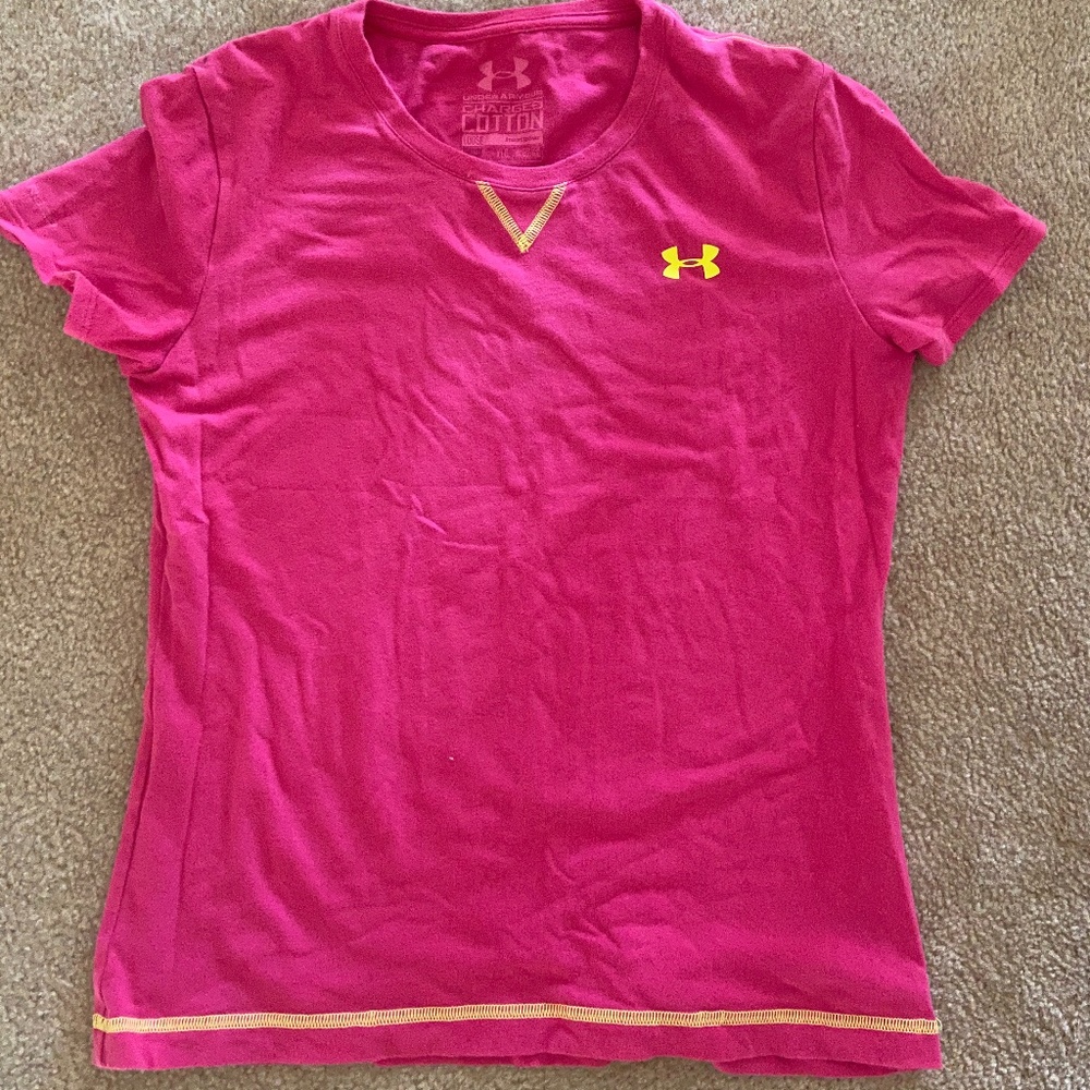 Under Armour t-shirt